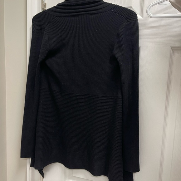 Le Chateau Cardigan - Picture 3 of 3